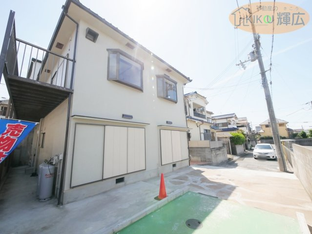 明石市魚住町西岡　中古戸建の外観