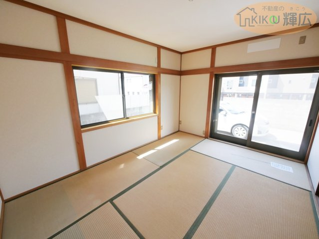 明石市魚住町西岡　中古戸建の和室