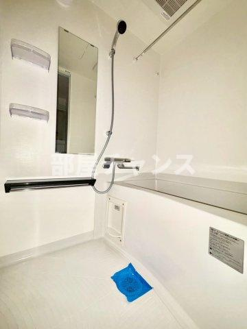 プレサンス鶴舞パークグラッドの浴室
