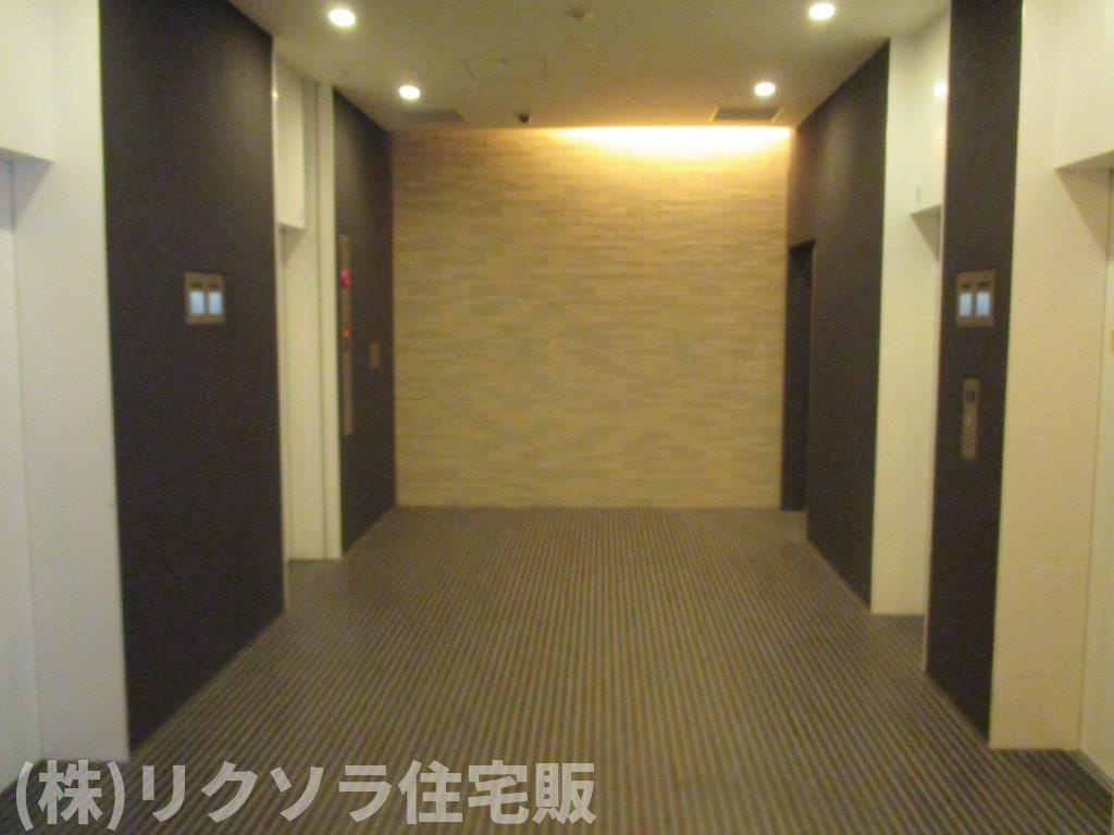 ブランズタワー香里園ロジュマンのその他共用部分|エレベーターホール