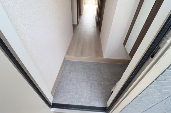 ソレアードの玄関