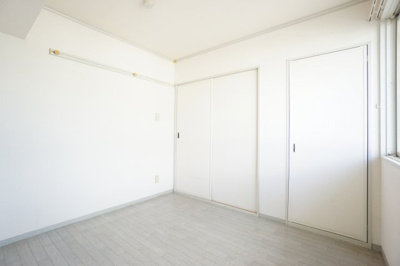 【洋室】 | ヴィラモデルナA | ※同物件・同タイプの写真です。