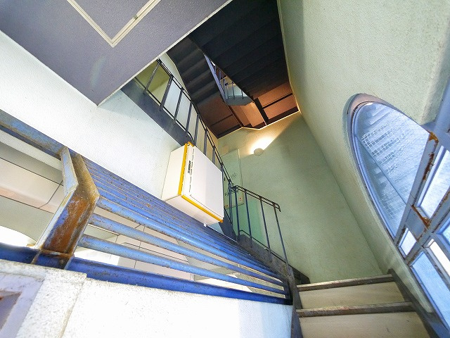 アイリス三条ビルのその他