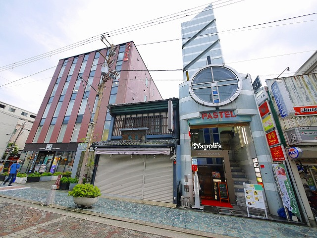 アイリス三条ビルの周辺