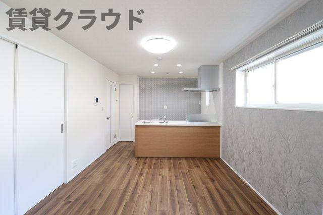 Regaro青葉の森の居間・リビング|ホームページにもっと写真あります！『賃貸クラウド』で検索！！