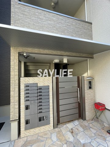 フジパレス新石切のエントランス