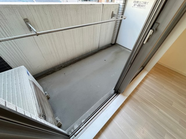 アプリーレ堺筋本町のバルコニー