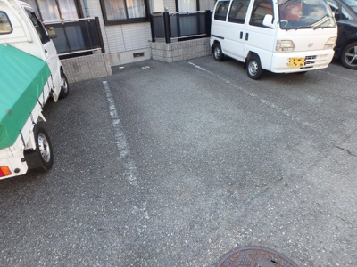 【駐車場】 | ピュールヴィサージュ