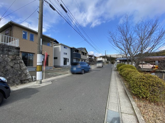 新築戸建　伴西4丁目（No.1／No.3）の前面道路含む現地写真