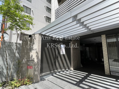 【エントランス】 | ネクストステージ本町 | 入口が広々していて綺麗です♪