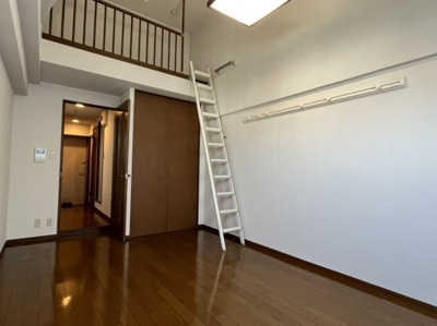 【内装】 | デューク高宮 | 別号室の写真になります。現況優先。