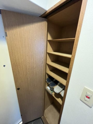 【玄関】 | デューク高宮 | 別号室の写真になります。現況優先。