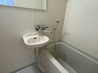 【洗面所】 | デューク高宮 | 別号室の写真になります。現況優先。