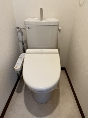 【トイレ】 | デューク高宮 | 別号室の写真になります。現況優先。