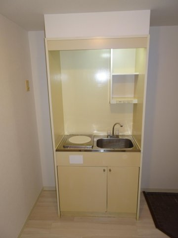 【キッチン】 | OAK VILLA NAKASU 8th | 別号室の写真になります。現況優先。