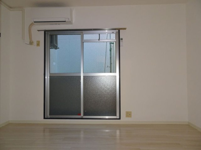 【バルコニー】 | OAK VILLA NAKASU 8th | 別号室の写真になります。現況優先。
