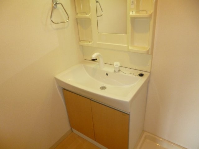 ウィッシュの独立洗面台|洗髪洗面化粧台