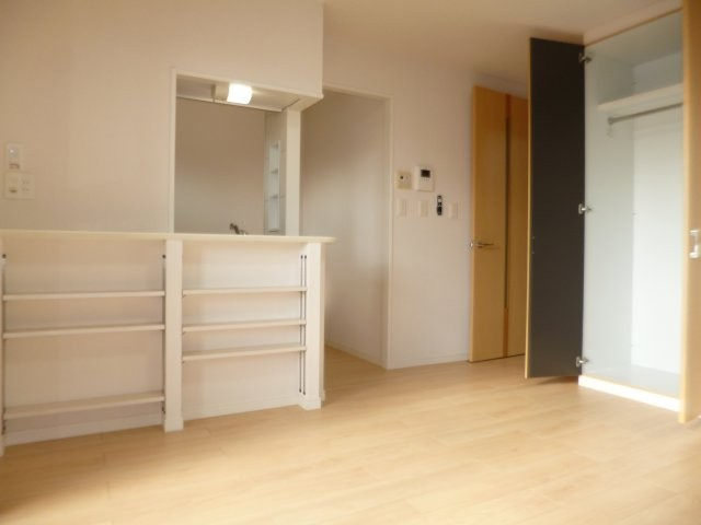 ウィッシュの居間・リビング