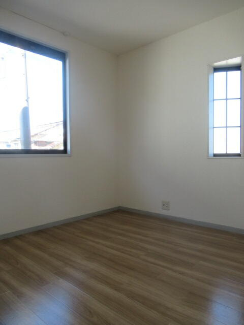 第２フラワーハイツの居間・リビング