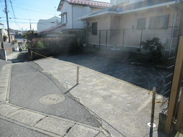 第２フラワーハイツの駐車場