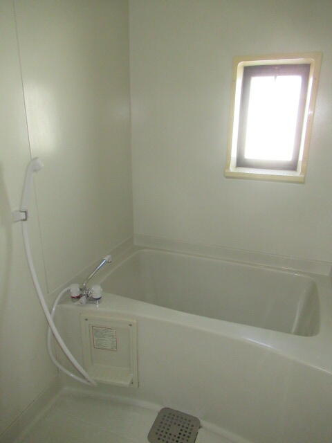 第２フラワーハイツの浴室