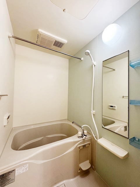 フリーデ・ポライトリーの浴室