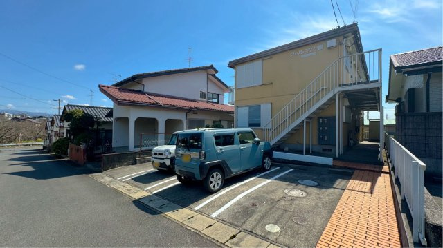 シャルマン豊の外観