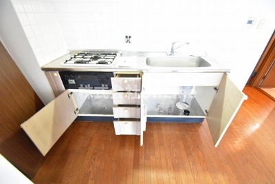 【収納】 | ワイズシステムビル