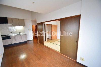 【居間・リビング】 | ワイズシステムビル