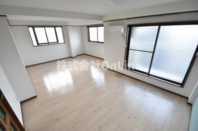 【居間・リビング】 | PALMIZIO花園Ⅰ