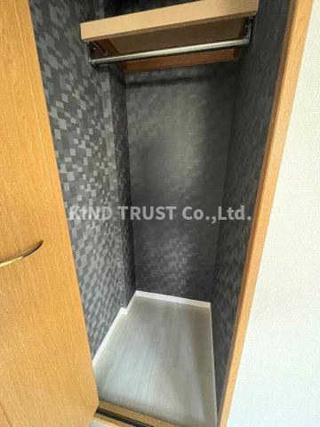 クイーンズコート天満の収納|こまごまとしたものを収納できそうですね