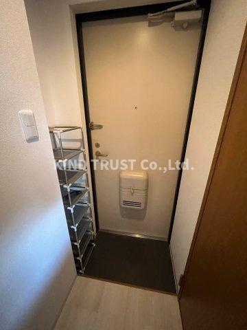 クイーンズコート天満の玄関|落ち着いた玄関です