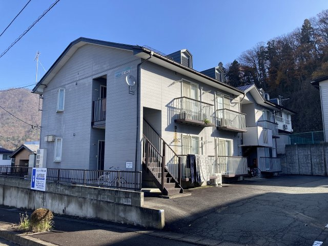 レピュート平清水　A棟の外観