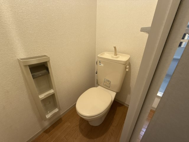 フォーレス井上Aのトイレ