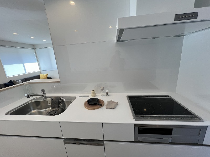 朝倉甲　中古戸建　（未入居物件）のキッチン|コンパクトなキッチンで掃除もラクラク