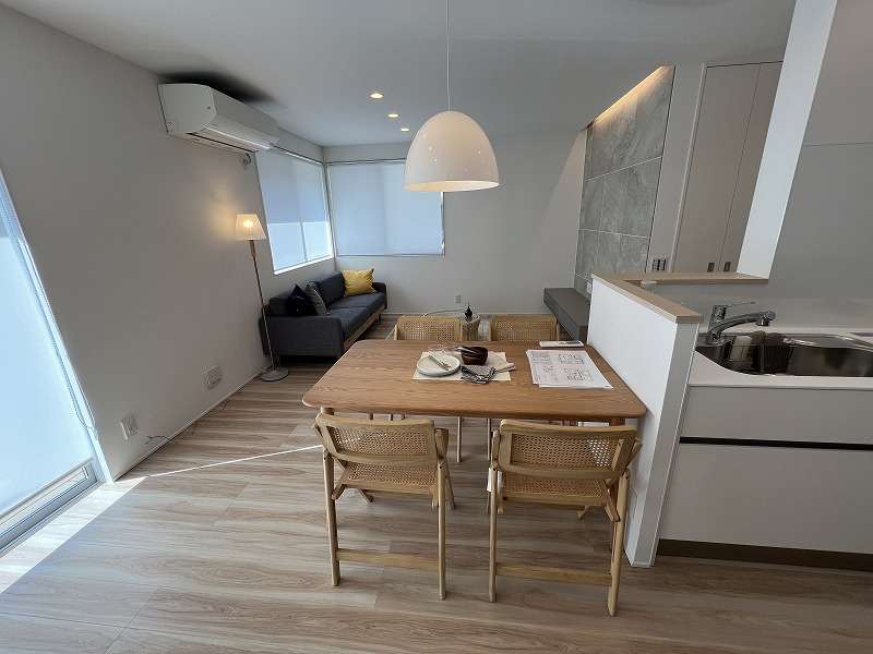 朝倉甲　中古戸建　（未入居物件）の居間・リビング