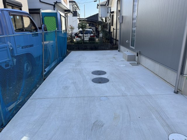 朝倉甲　中古戸建　（未入居物件）の駐車場