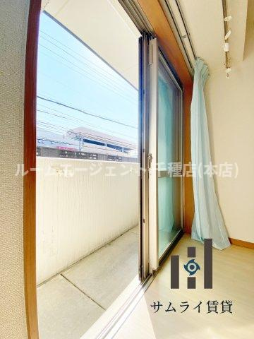 ワイズタワー新栄のバルコニー