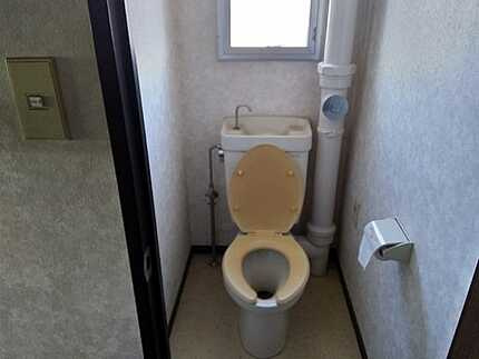 ビューハイツ鈴が峰6号棟のトイレ