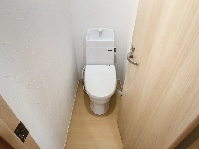 西口朝日マンションのトイレ