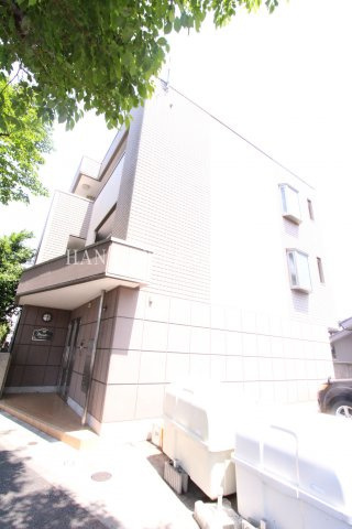 フロンティアの外観