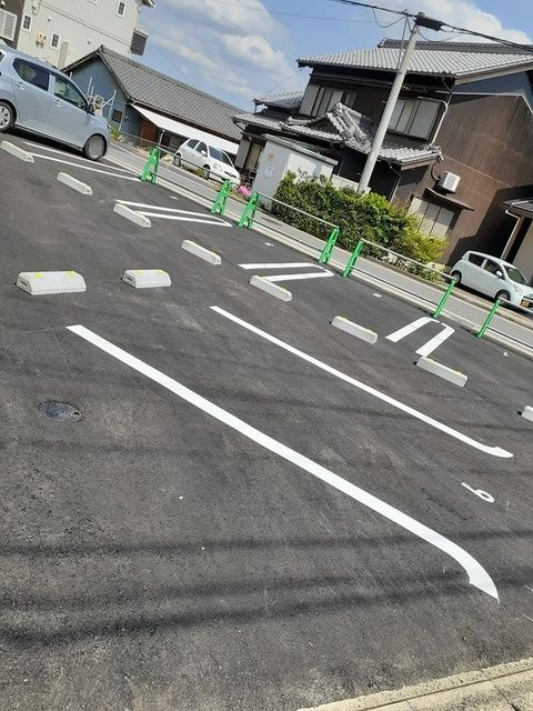 ベルシェーネ　　刈谷市の賃貸ならクラスホーム刈谷店の駐車場