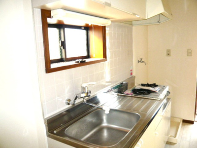 【キッチン】 | ウチダハイツＣ | ※反転タイプ・写真は202号室使用