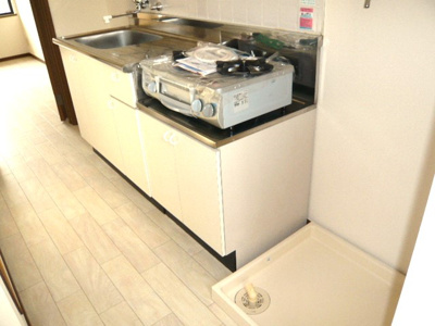 【キッチン】 | ウチダハイツＣ | ※反転タイプ・写真は202号室使用