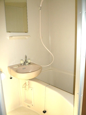 【浴室】 | ウチダハイツＣ | ※反転タイプ・写真は202号室使用