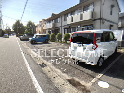 【駐車場】 | ドミール・シバタ　Ｃ棟 | 駐車場完備です