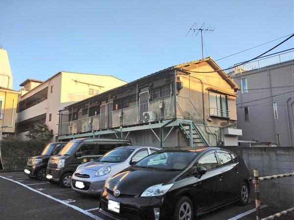 尾本荘の外観