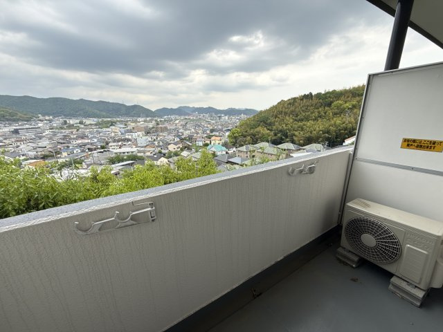 グリーンハイツ梅ヶ谷のバルコニー