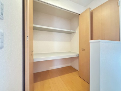【収納】 | 池田市緑丘2丁目貸家