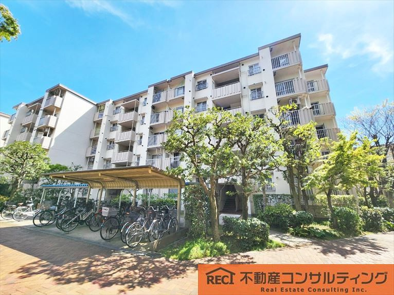 今津浜パークタウン18号棟